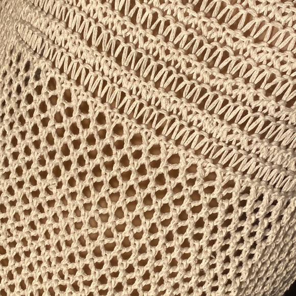 CONVERSE - vest: white sheer acrylic woven crochet open knit overlay - XL - Picture 12 of 16